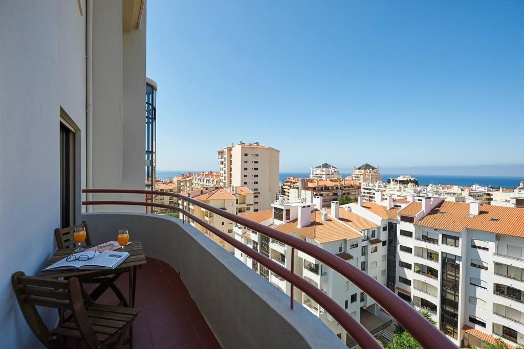 Lighthouse View In Cascais Apartman Kültér fotó